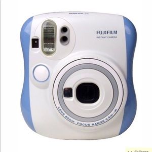 fuji mini instax 25 camera (brand new)